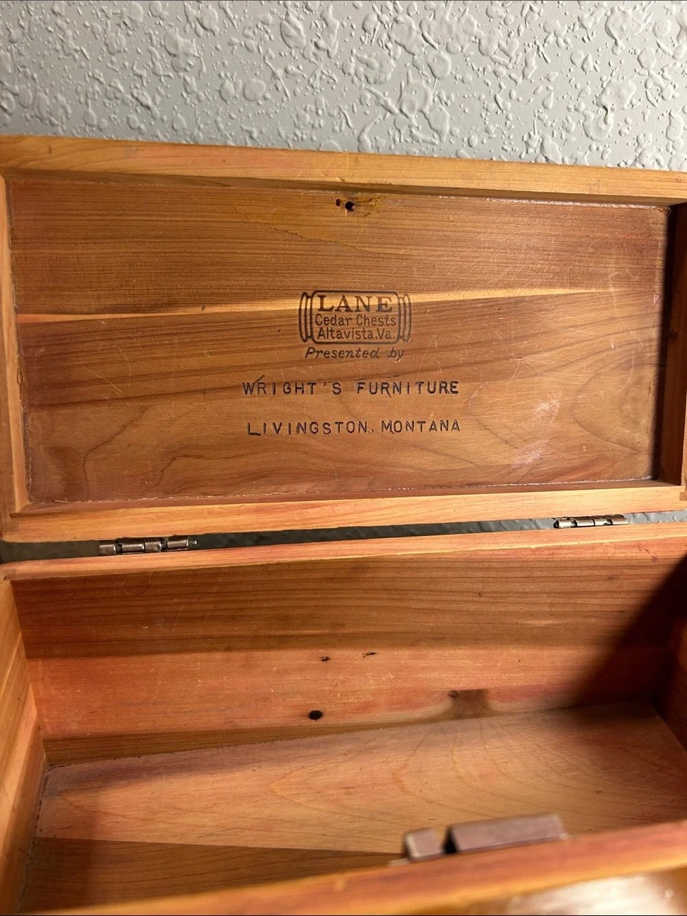 Lane solid wooden